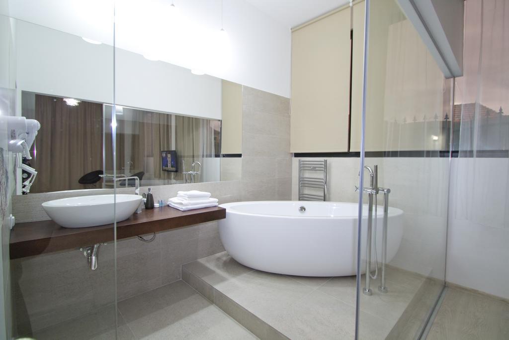 Premium Residence Brasov Luaran gambar
